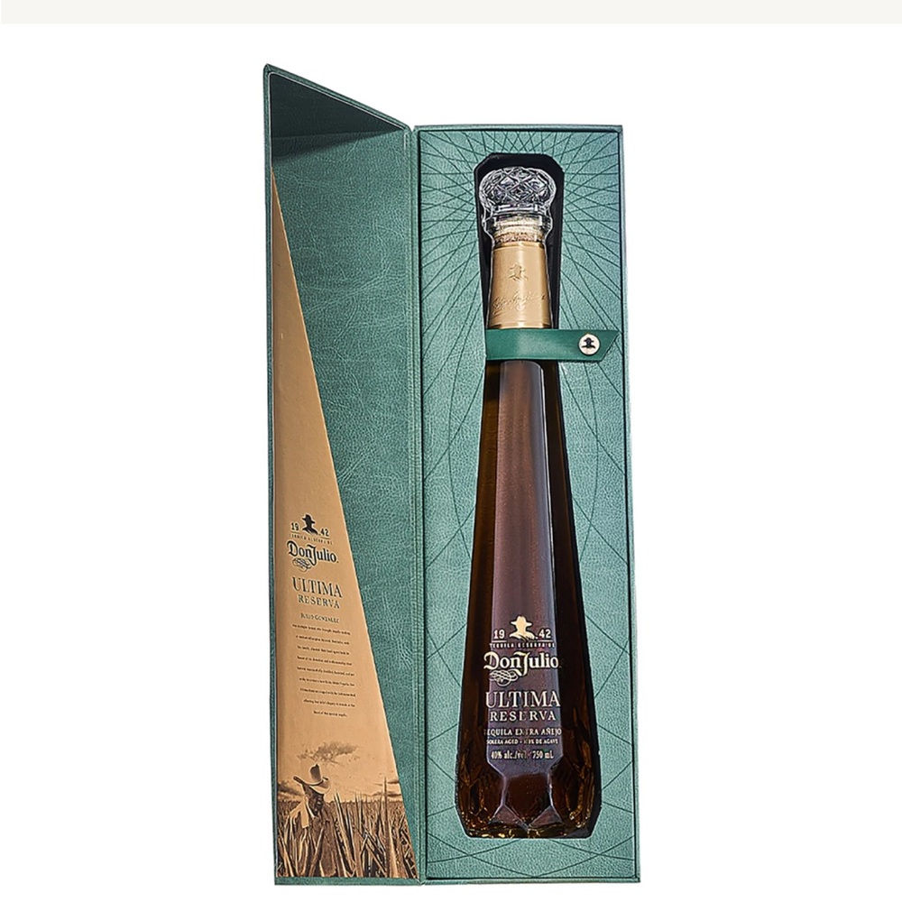 DON JULIO 1942 EMPTY Ultima Reserva Tequila in Elegant Green and Gold Packaging